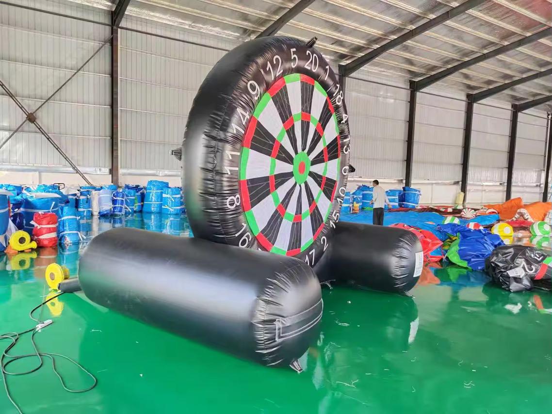 aufblasbares Fußball Dartspiel - Hüpfburg Hamburg | Hansehüpfer - Vorschaubild 2