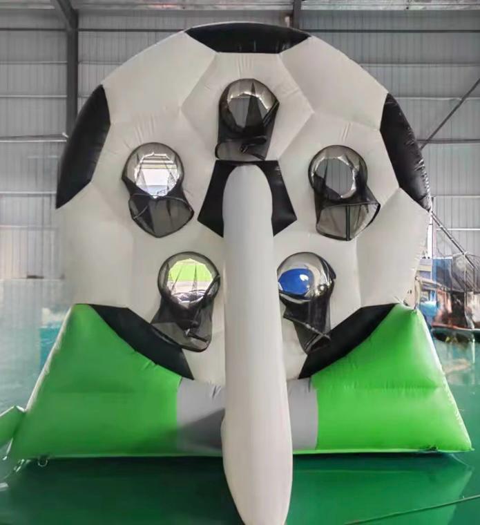 aufblasbares Fußball Zielspiel - Hüpfburg Hamburg | Hansehüpfer - Vorschaubild 2