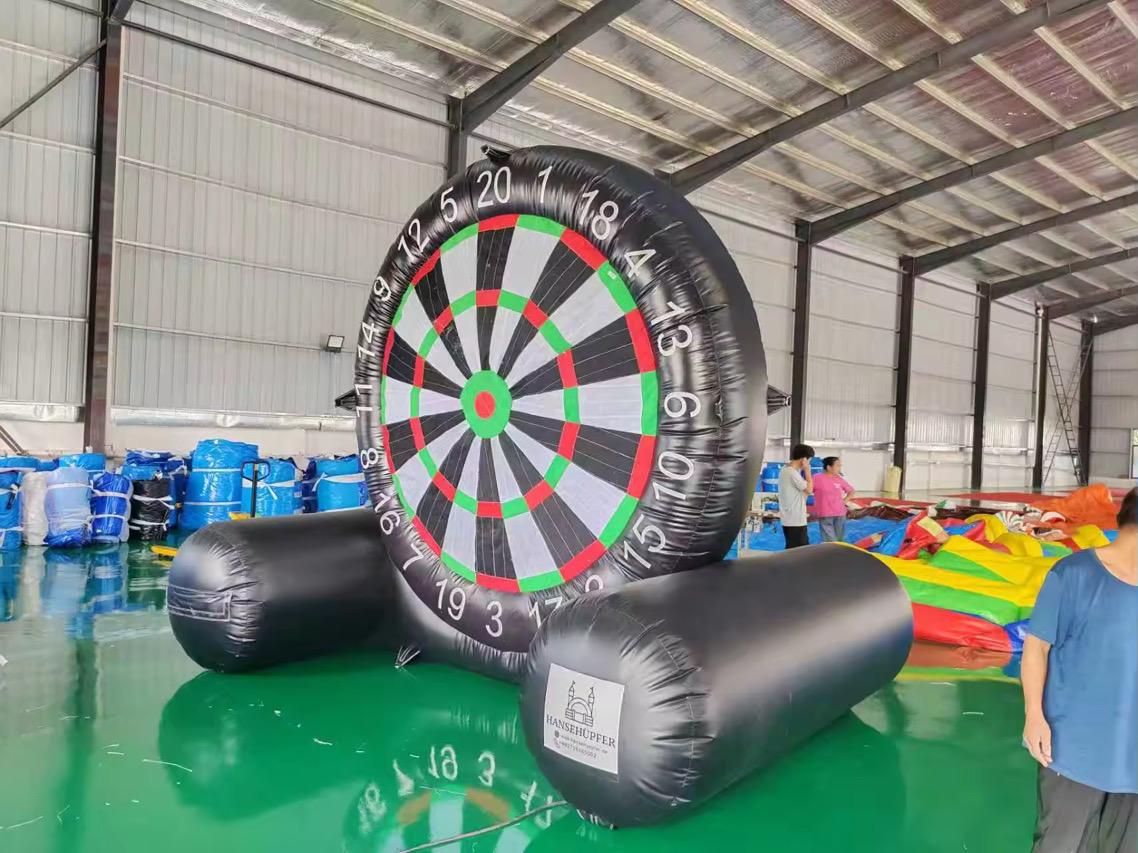 aufblasbares Fußball Dartspiel - Hüpfburg Hamburg | Hansehüpfer - Vorschaubild 3
